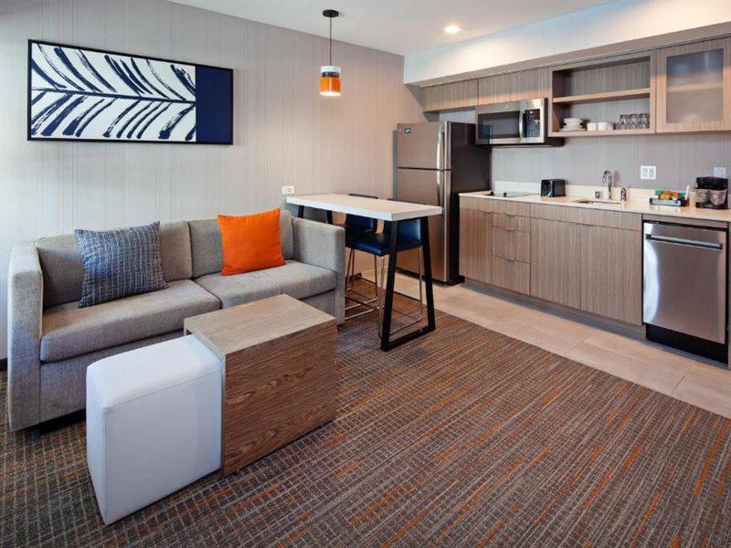 Homewood Suites By Hilton San Diego Central Exterior photo