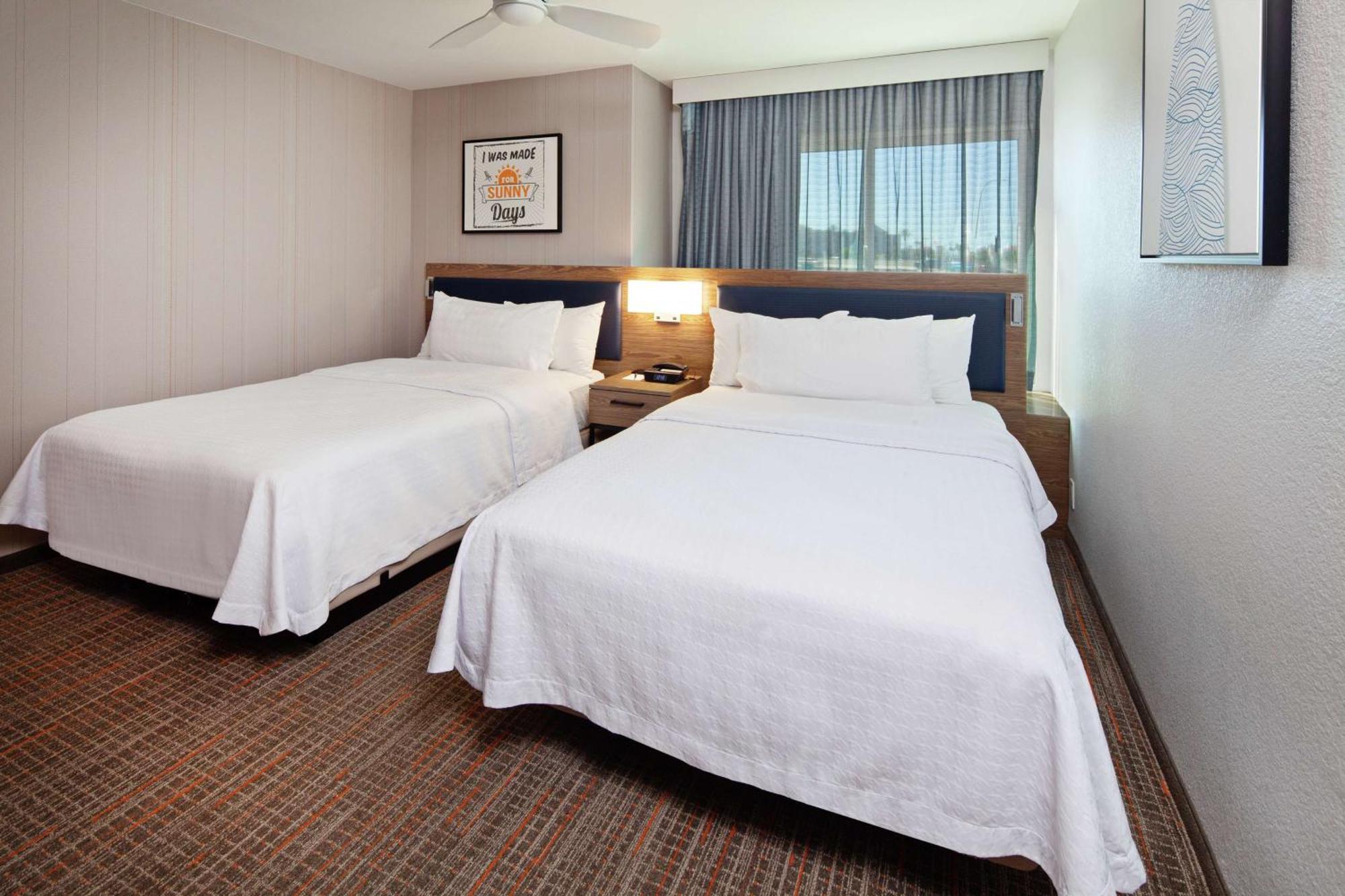 Homewood Suites By Hilton San Diego Central Exterior photo