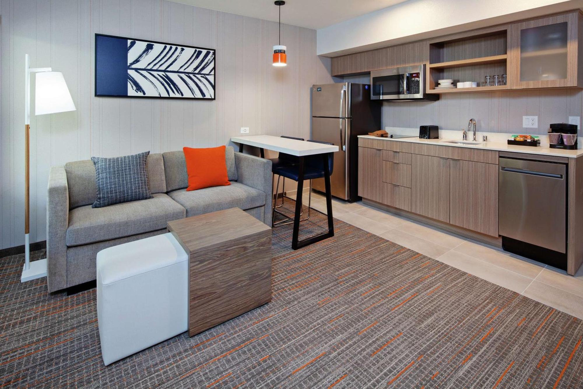 Homewood Suites By Hilton San Diego Central Exterior photo