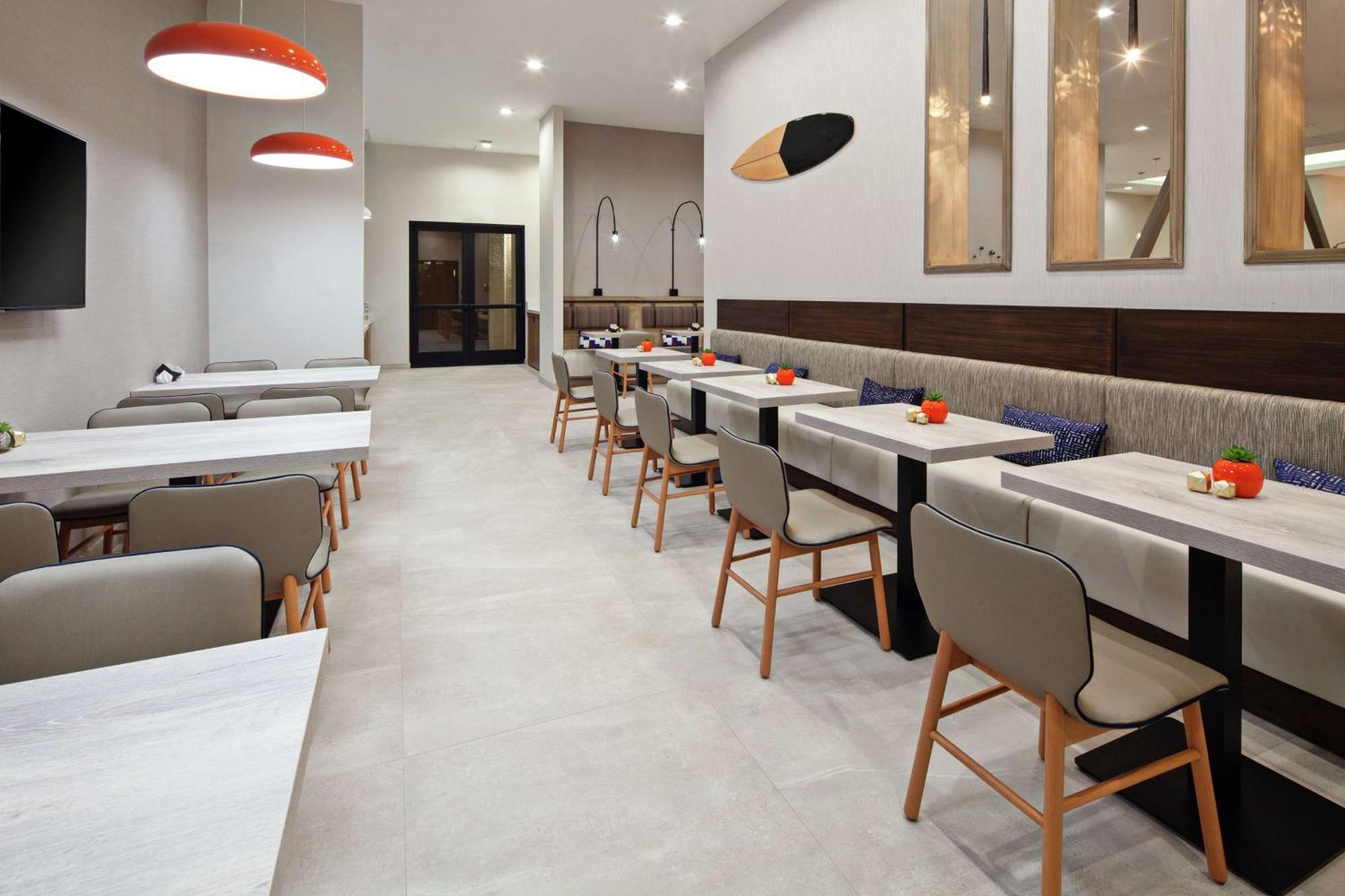 Homewood Suites By Hilton San Diego Central Exterior photo