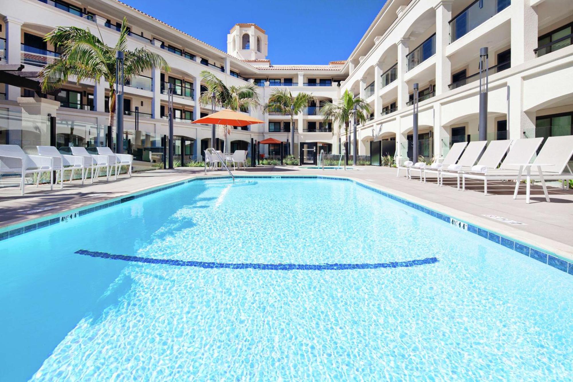 Homewood Suites By Hilton San Diego Central Exterior photo