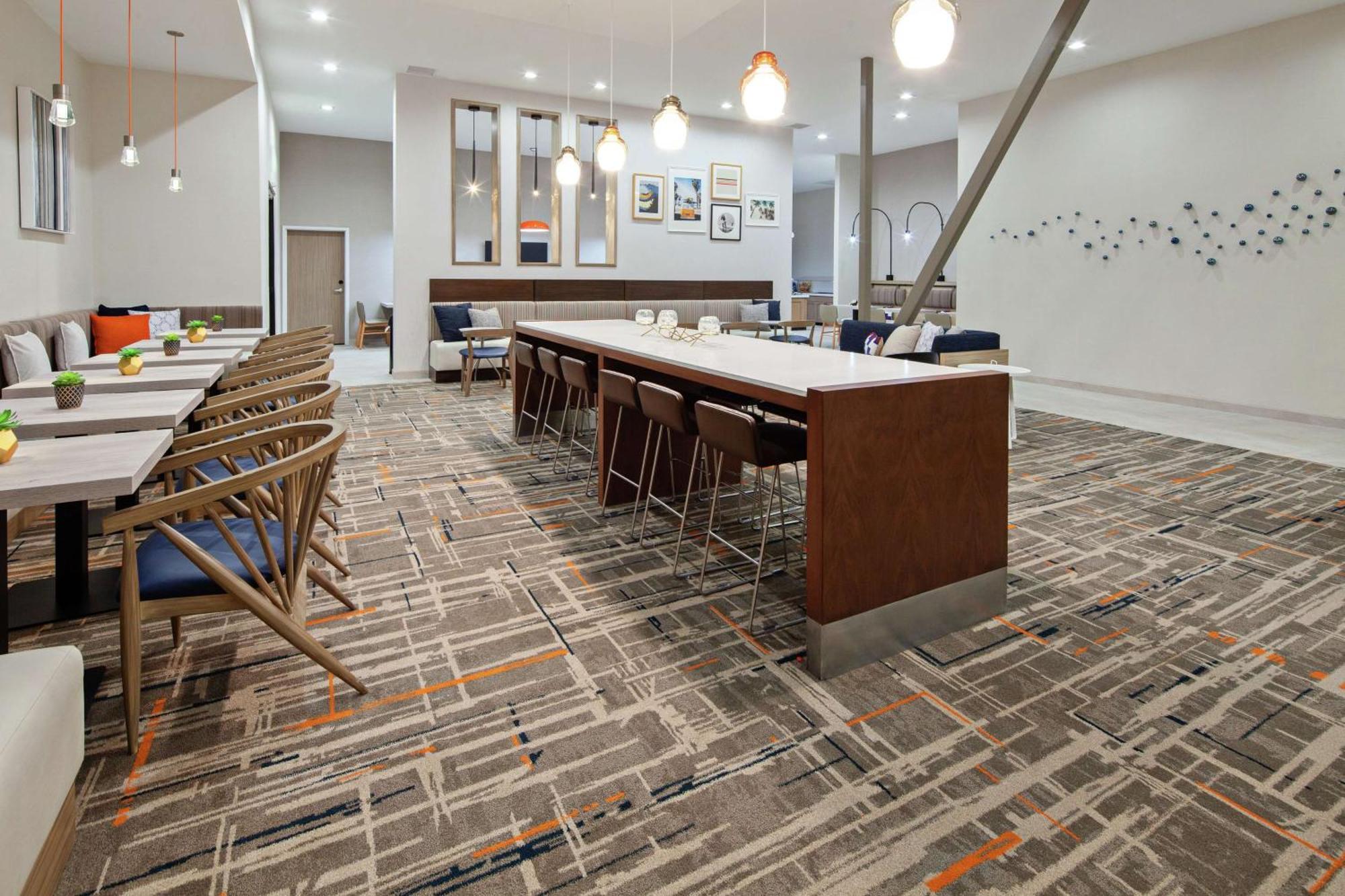 Homewood Suites By Hilton San Diego Central Exterior photo