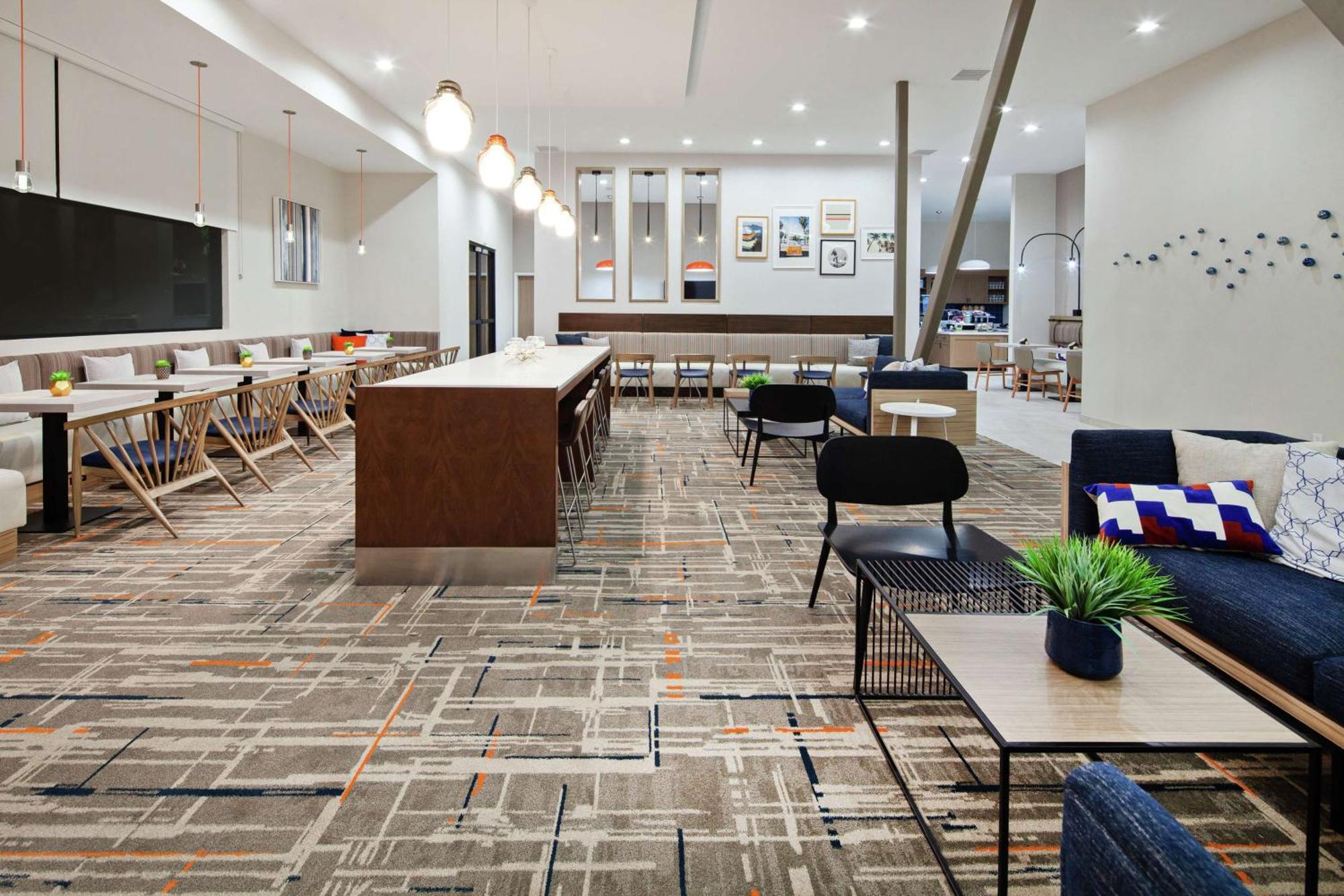 Homewood Suites By Hilton San Diego Central Exterior photo